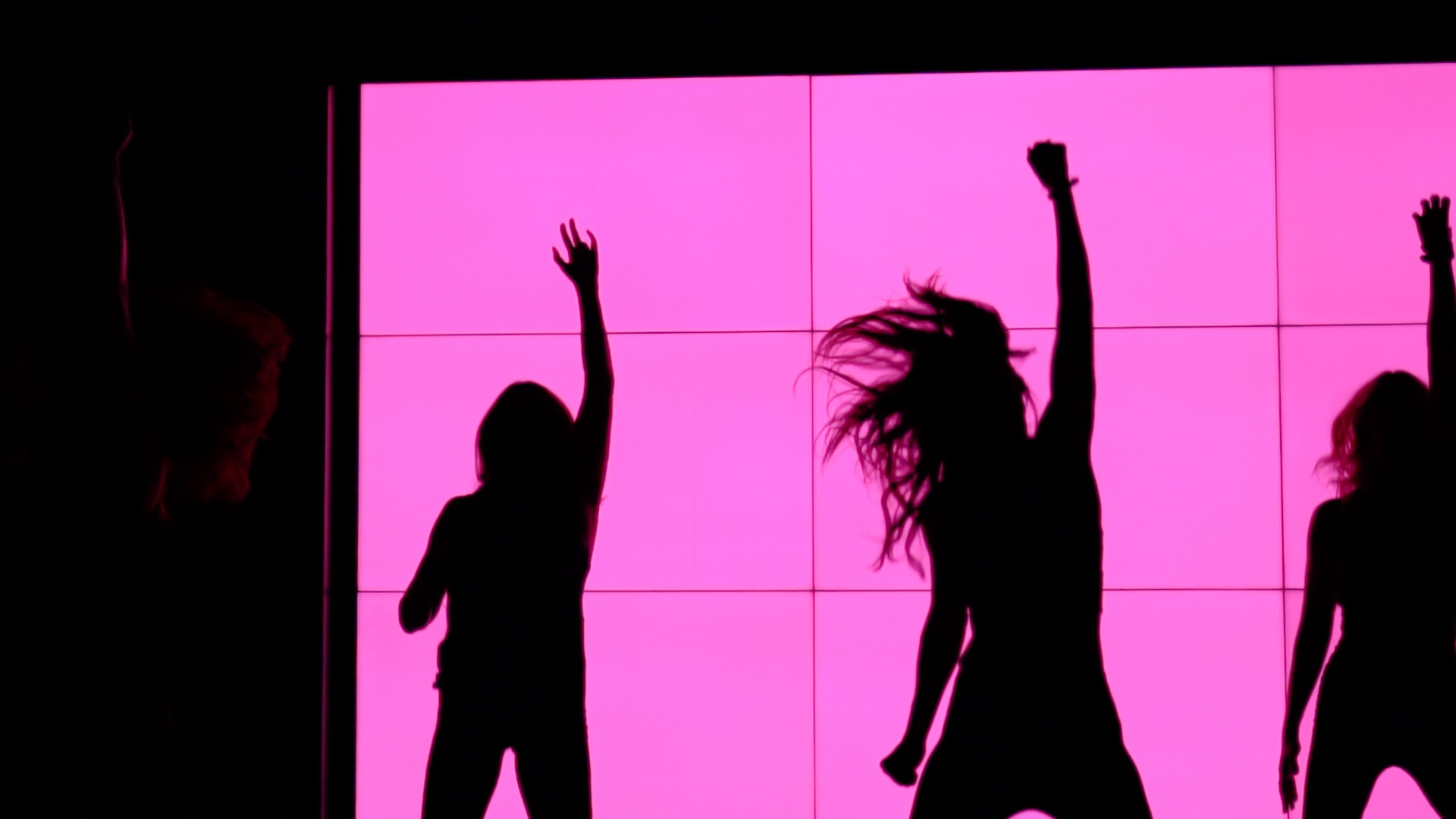 women taking a Sweat class in the Pulse fitness studio